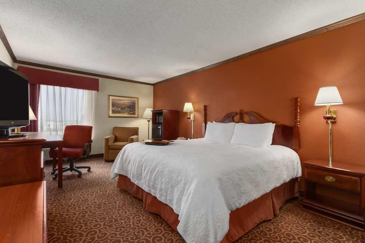 Days Inn By Wyndham Forrest City Extérieur photo
