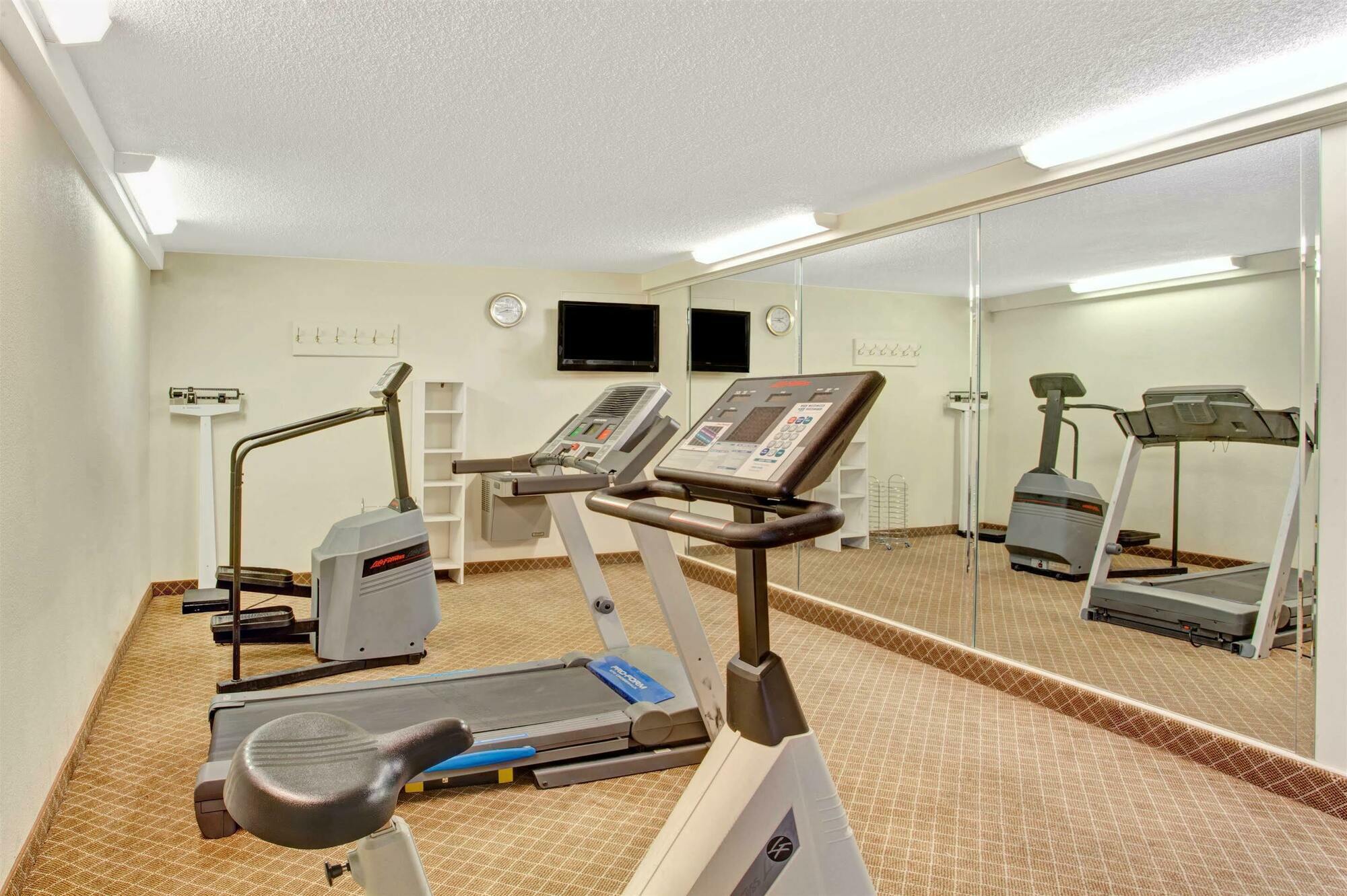 Days Inn By Wyndham Forrest City Extérieur photo