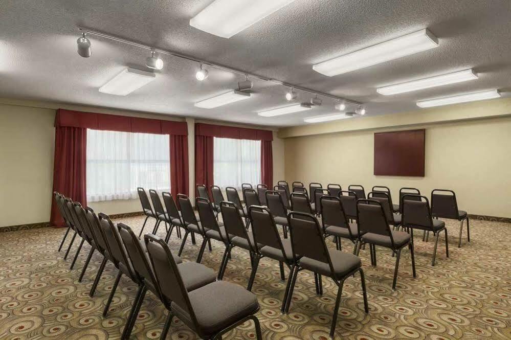Days Inn By Wyndham Forrest City Extérieur photo