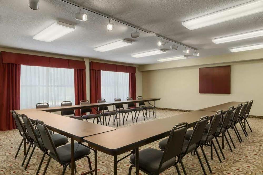 Days Inn By Wyndham Forrest City Extérieur photo