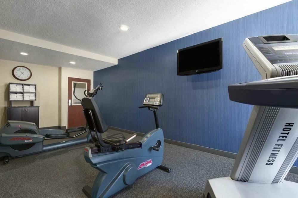 Days Inn By Wyndham Forrest City Extérieur photo