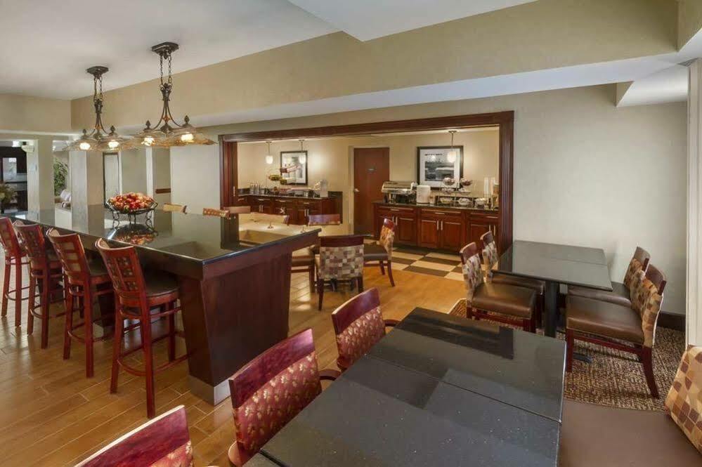 Days Inn By Wyndham Forrest City Extérieur photo